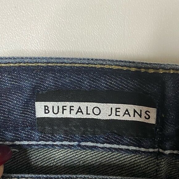 Buffalo | Relaxed Straight Jeans - Picture 3 of 7